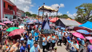 Dzitbalché celebra 200 años de fe por Nuestra Señora de la Asunción con multitudinaria procesión