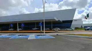 Las multas impuestas por hacer filas en el aeropuerto de Mérida ascienden a los seis mil pesos