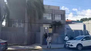 Fiscalía y Guardia Nacional catean oficinas de Derimaya en Playa del Carmen