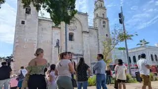 Iglesia católica de Yucatán se une para despedir en oración al Papa Francisco