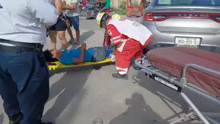 Conductor no respeta alto y causa accidente con saldo de un herido