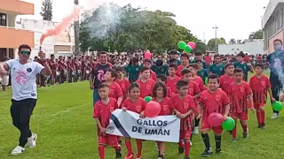 Inauguran la edición 47 de la Liga "Juan N. Cuevas" en Mérida
