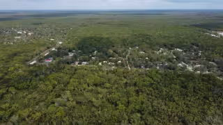 Se han implementado acciones para regularizar la situación de asentamientos creados de manera ilegal.
