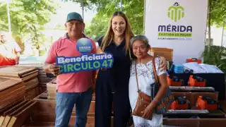 Cecilia Patrón hizo entrega de herramientas agrícolas a ciudadanos