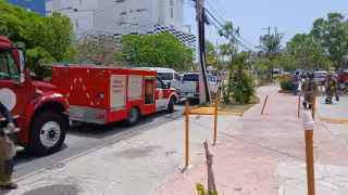 Unidades y elementos del Heroico Cuerpo de Bomberos respondieron al llamado de emergencia.