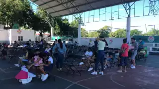 Para la vacunación se habilitaron tres módulos que recibe a menores y padres de familia