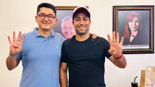 Perfil cuestionado: rechazo ciudadano al coordinador de la Defensa de la 4T