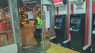 Lo amenazaron para que  depositara 60 mil pesos