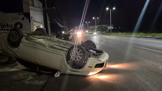 Paramédicos brindaron atención prehospitalaria a los involucrados en el percance, descartando lesiones graves