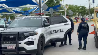 Detienen a mujer tras presunto robo de ropa en Walmart de Ah Kim Pech