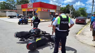 ¡Accidentes por toda la ciudad! Felipe Carrillo Puerto vive jornada de caos vehicular que deja lesionados y daños materiales