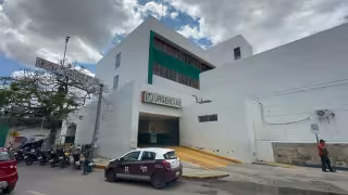 Hombre baleado en Campeche es custodiado en hospital del IMSS