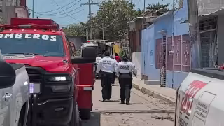 Menor resulta quemada tras incendio provocado por gasolina en colonia Manigua