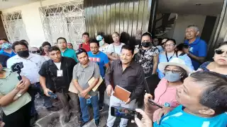 El líder sindical señala que se hacen cambios sin notificar al sindicato