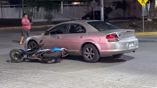 Motociclista herido en Campeche tras choque por cerrón de auto