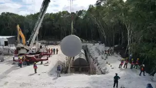 Se colocaron los tres tanques de combustible con capacidades de 60 mil y 80 mil litros