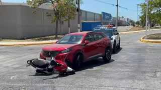 Un motociclista fue atropellado en la zona Ah Kim Pech.