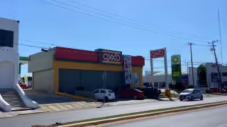 Los empleados fueron despojados de 900 pesos en efectivo y mercancía de la tienda