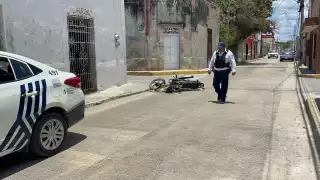 El conductor indicó que no hubo contacto con el motociclista para que derrapara