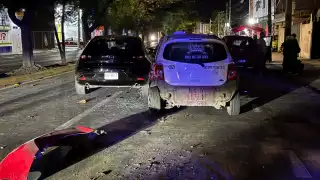 El incidente ocasionó daños materiales, sin reporte de personas lesionadas