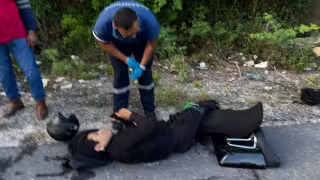 El joven fue trasladado de urgencia al Hospital Tulum, donde quedó bajo atención médica especializada