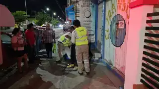 Familiares llegaron al sitio y descartaron asalto.