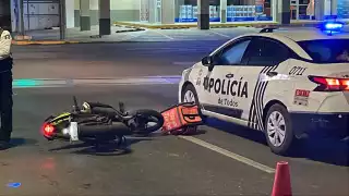 El accidente ocurrió en el cruce de la Avenida Colosio con Avenida Patricio Trueba de Regil a la 01:00 horas del viernes