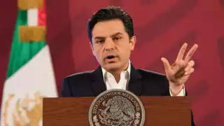 Zoe Robledo le informó a López Obrador que continuará al frente del IMSS