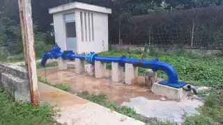 Habitantes de diversas colonias permanecen sin servicio de agua potable desde hace varias horas