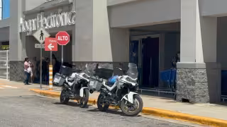 Un conocido fardero fue descubierto sustrayendo mercancía en un comercio de Ah Kim Pech.
