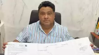 Ciudadanos señalan al alcalde de Dzemul, Willy Flota, del despojo en la costa estatal