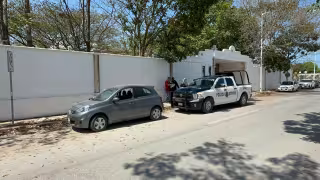 Va a cambiar placas en Campeche y termina detenido: su auto tenía reporte de robo