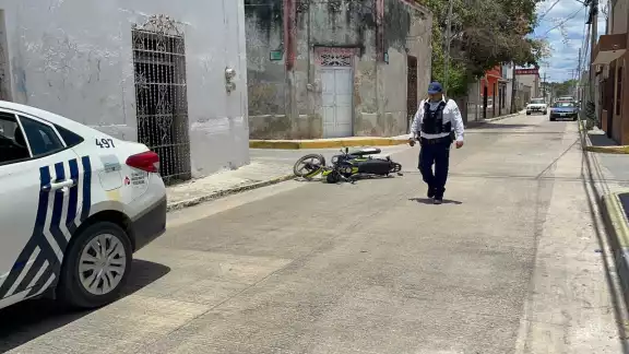 El conductor indicó que no hubo contacto con el motociclista para que derrapara El conductor indicó que no hubo contacto con el motociclista para que derrapara