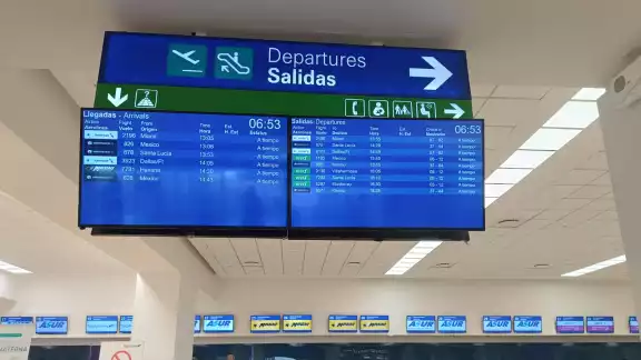 Los pasajeros fueron abordados al vuelo procedente de Cancún Los pasajeros fueron abordados al vuelo procedente de Cancún
