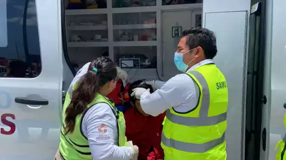 El ladrón fue golpeado por empleados de una farmacia de Campeche El ladrón fue golpeado por empleados de una farmacia de Campeche