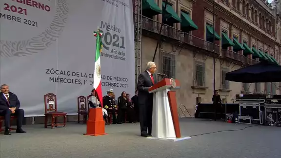 En el discurso se tocó varios temas relevantes En el discurso se tocó varios temas relevantes