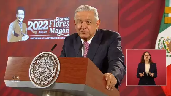 AMLO refirió que el bloque conservador se empeña e 'no querer la transformación' del país AMLO refirió que el bloque conservador se empeña e 'no querer la transformación' del país