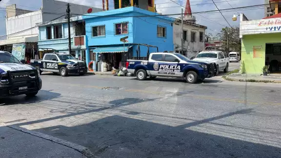 Desde un intricado sistema de videovigilancia, puertas blindadas, hasta un altar a la santa muerte tenía la casa de seguridad
