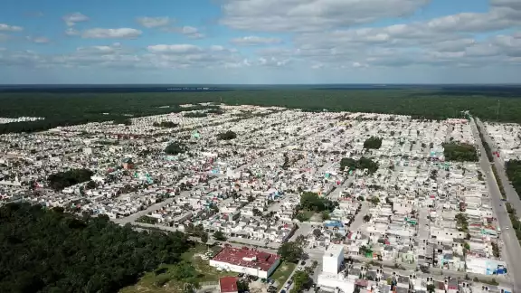Algunas zonas de Cancún amanecieron sin energía eléctrica tras los apagones registrados en Quintana Roo, Campeche y Yucatán Algunas zonas de Cancún amanecieron sin energía eléctrica tras los apagones registrados en Quintana Roo, Campeche y Yucatán