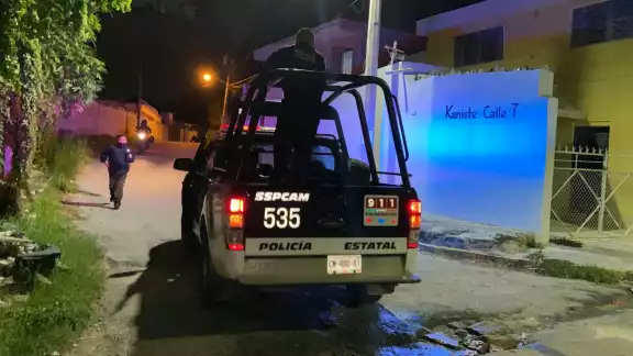 Los policías identificaron el reporte de robo de la motocicleta Los policías identificaron el reporte de robo de la motocicleta
