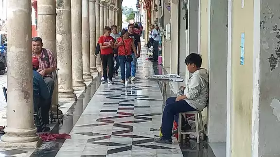 Las condiciones climatológicas no detuvieron a los campechanos y turistas