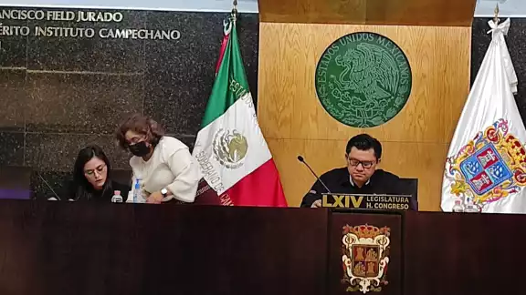 El Congreso de Campeche aprobó la inesperada renuncia de la ahora extitular de la Fiscalía Especializada en Combate a la Corrupción El Congreso de Campeche aprobó la inesperada renuncia de la ahora extitular de la Fiscalía Especializada en Combate a la Corrupción