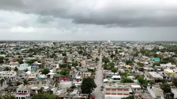 De acuerdo con el SMN, el acercamiento del Frente Frío Número 25 traerá cielos parcialmente nublados en la entidad. (