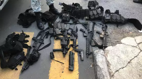 El armamento se puso a disposición de las autoridades El armamento se puso a disposición de las autoridades