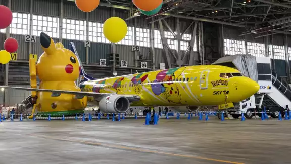Avión caracterizado de Pikachu celebra su primer vuelo Avión caracterizado de Pikachu celebra su primer vuelo