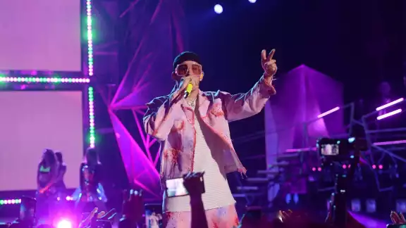 Bad Bunny en vivo durante sus conciertos. Foto: Especial Bad Bunny en vivo durante sus conciertos. Foto: Especial