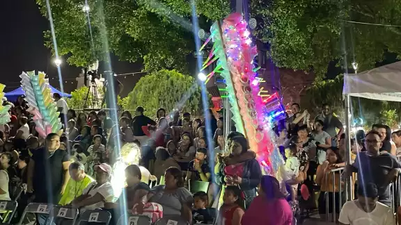 Coronan a soberanos de Carnaval Kanasín, Yucatán, 2024 Coronan a soberanos de Carnaval Kanasín, Yucatán, 2024
