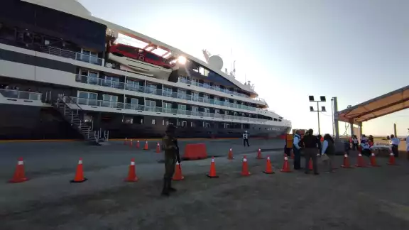 En los próximos días de diciembre el puerto recibirá dos embarcaciones más En los próximos días de diciembre el puerto recibirá dos embarcaciones más