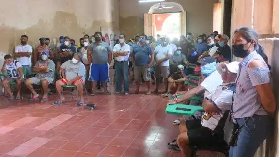 El anterior encargado de gestionar los permisos fue removido de su cargo por el pleito entre pobladores El anterior encargado de gestionar los permisos fue removido de su cargo por el pleito entre pobladores