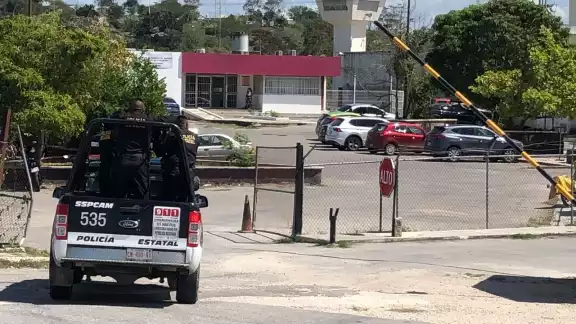 Autoridades federales ya esperaban al hombre en la calle Autoridades federales ya esperaban al hombre en la calle